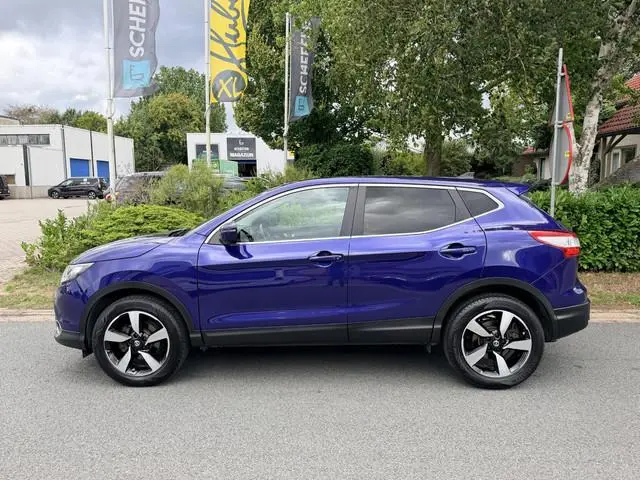 Nissan Qashqai 1.2 115PK N-Connecta 360cam•Navi