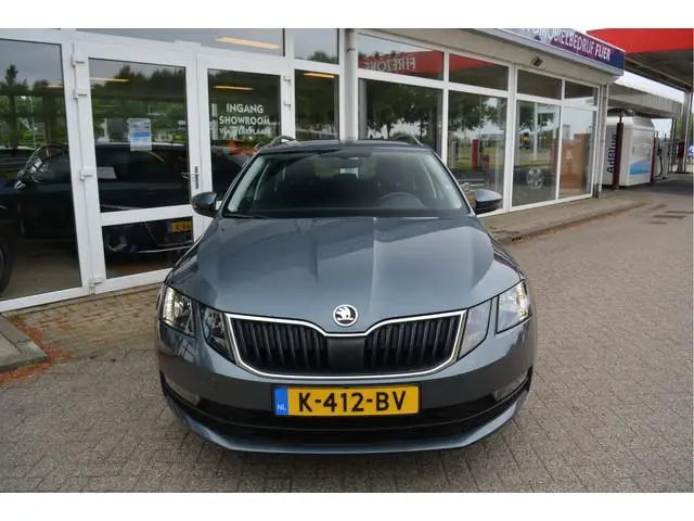 ŠKODA Octavia Combi 1.5 150PK TSI Greentech Ambition Business | Stoel VW | Clima | Cruise | Trekhaak...
