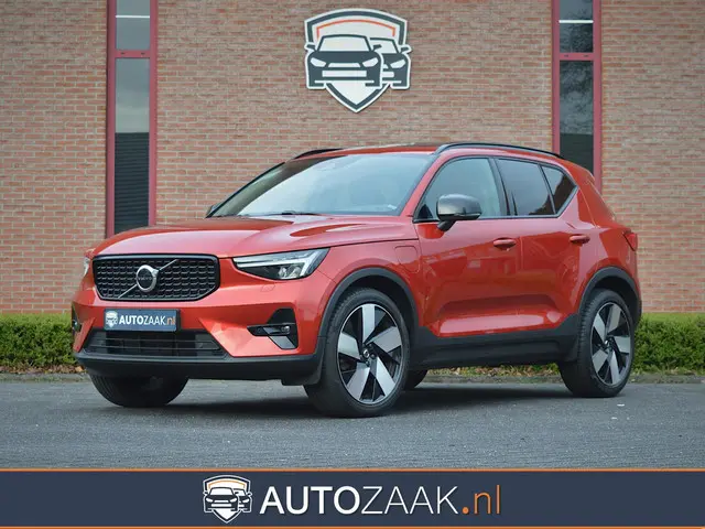 Volvo XC40 1.5 T5 Recharge Ultimate Dark | Leder | Pano