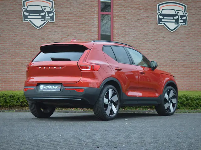 Volvo XC40 1.5 T5 Recharge Ultimate Dark | Leder | Pano