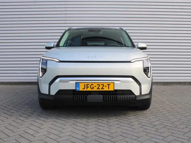 Kia EV3 Plus Advanced 81.4 kWh | Stuur/stoelverwarming | Schuifdak | Camera | Elek. stoelverstelling...