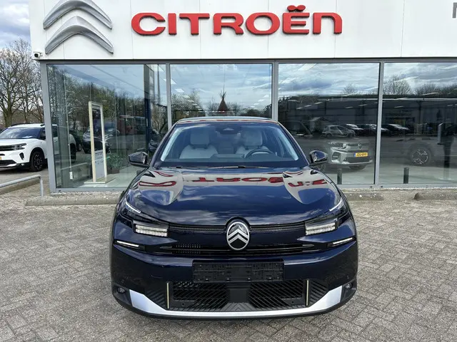 Citroen C4 1.2 Hybrid 145pk Max ADAPT CRUISE / WINTER / ALCONTARA BEKL