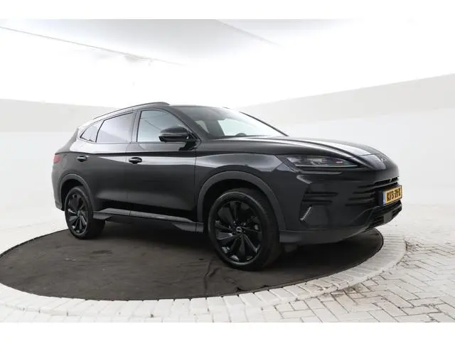 BYD SEAL U