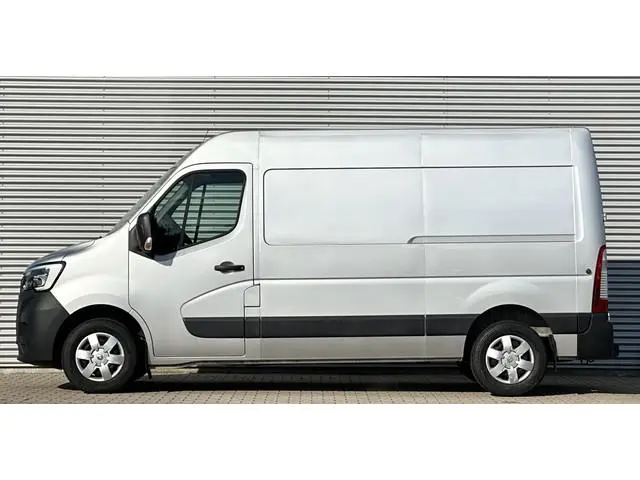 Renault Master T35 2.3 dCi 180pk trekhaak L2H2 MARGE BTW VRIJ
