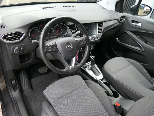 Opel Crossland 1.2 Turbo 130pk Automaat Elegance | Camera | LED | Navigatie