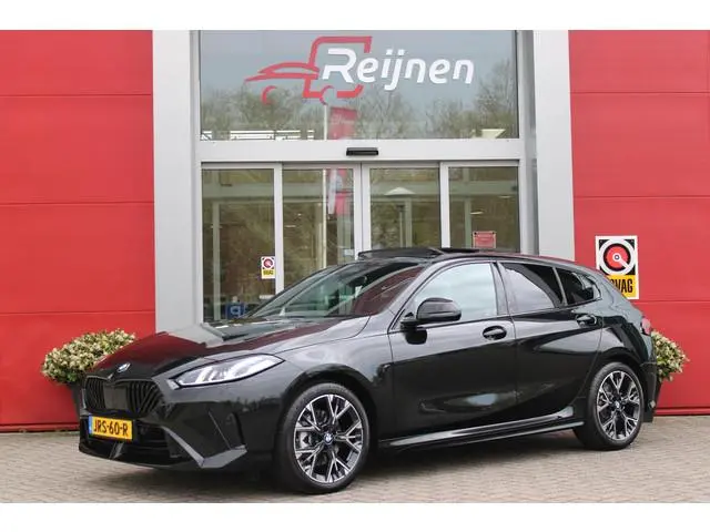 BMW 1-serie 120 170PK M SPORT DESIGN EDITION | PANORAMA SCHUIF/KANTEL DAK | 18" LICHTMETALEN VELGEN...
