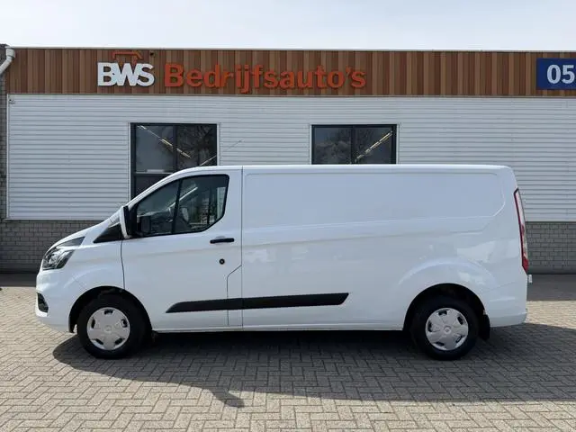 Ford Transit Custom 300 2.0 TDCI 130pk L2H1 Trend / vaste prijs rijklaar € 17.950 ex btw / ingericht...