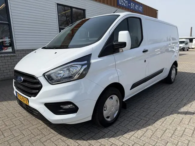 Ford Transit Custom 300 2.0 TDCI 130pk L2H1 Trend / vaste prijs rijklaar € 17.950 ex btw / ingericht...