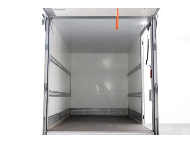Ford Transit 350 2.0 TDCI 130pk Bakwagen met laadklep en zijdeur 1181kg laadvermogen 06-2022