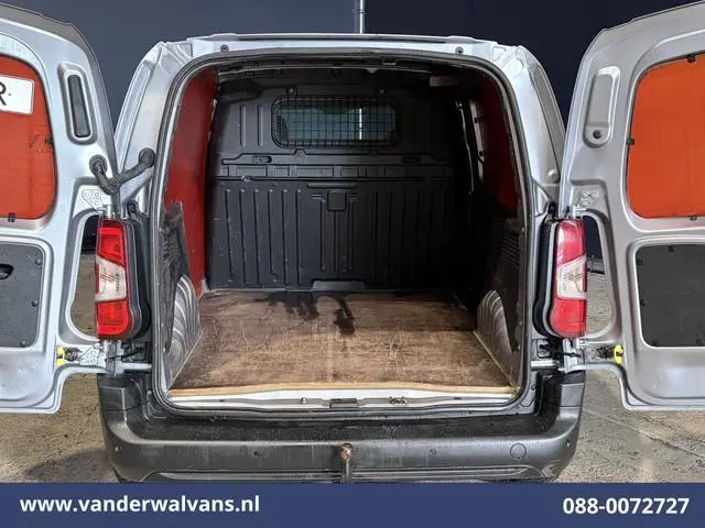 Opel Combo 1.5D 102pk L1H1 Euro6 Airco | Trekhaak | Cruisecontol | Parkeersensoren bluetooth telefoo...