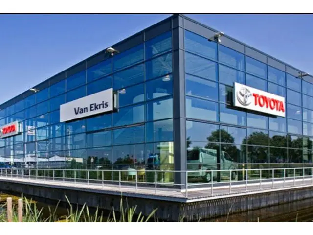 Toyota Aygo X 1.0 VVT-i S-CVT Play, Apple Carplay/Android Auto, Cruise control, Parkeercamera!