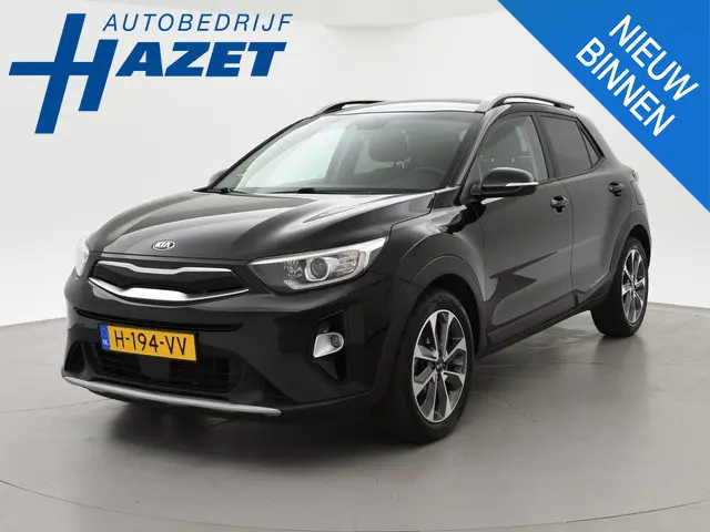 Kia Stonic 1.0 T-GDi DYNAMICPLUSLINE + TREKHAAK | STOELVERW. | CAMERA | 17 INCH | CARPLAY | KEYLESS