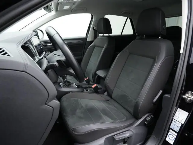 Volkswagen T-Roc 1.5 TSI 150 pk DSG Style | Achteruitrijcamera | Adaptive Cruise | Stoelverwarming |...