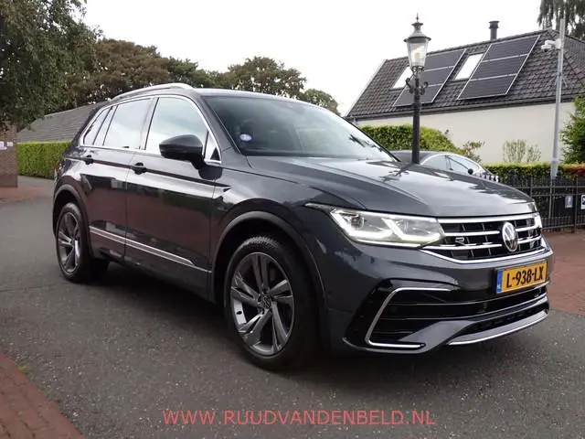 Volkswagen Tiguan 1.4TSI eHybrid R-LINE FACELIFT ACC/DAB/TREKHAAK/CARPLAY