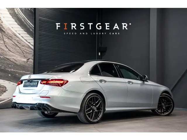 Mercedes-Benz E-klasse 300 de Business Solution AMG *Burmester / Panorama / Avantgarde-Interieur / S...