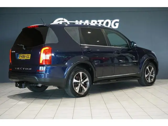 SsangYong Rexton RX 220 e-XDI Sapphire + CAMERA / STOELVERWARMING / LEDER