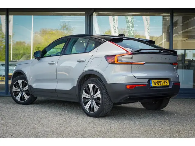 Volvo C40
