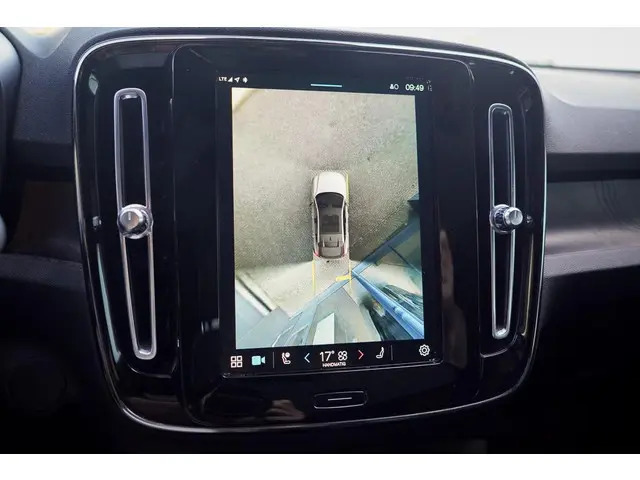 Volvo C40