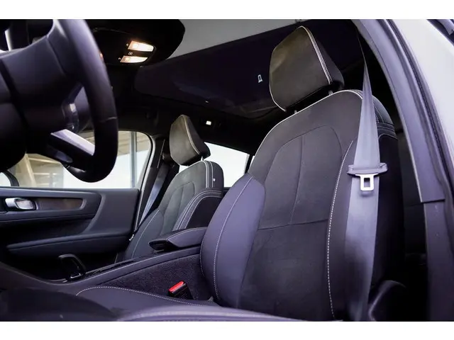 Volvo C40