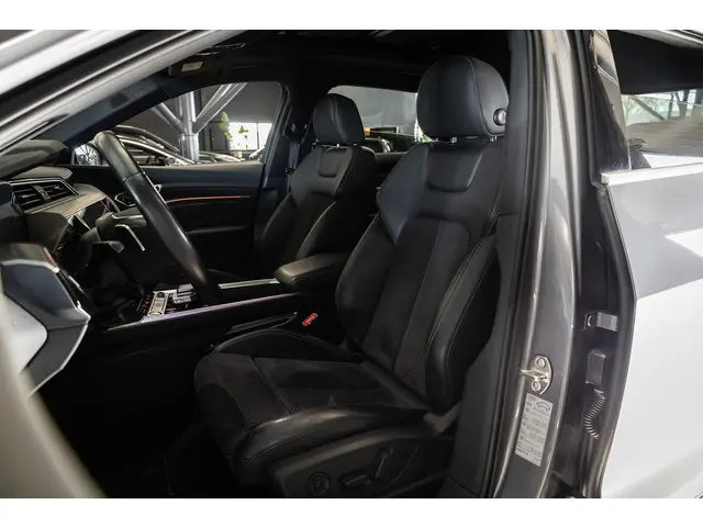 Audi e-tron 50 quattro S-Line 71 kWh Schuifdak l Elektrische S-line Stoelen | Adapt. Cruise |  Apple...