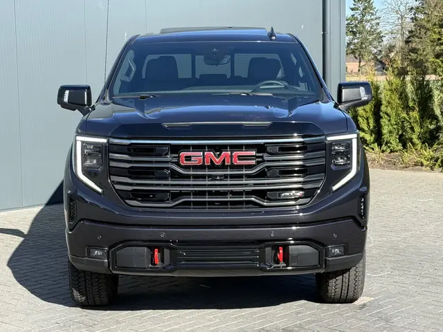 GMC Sierra