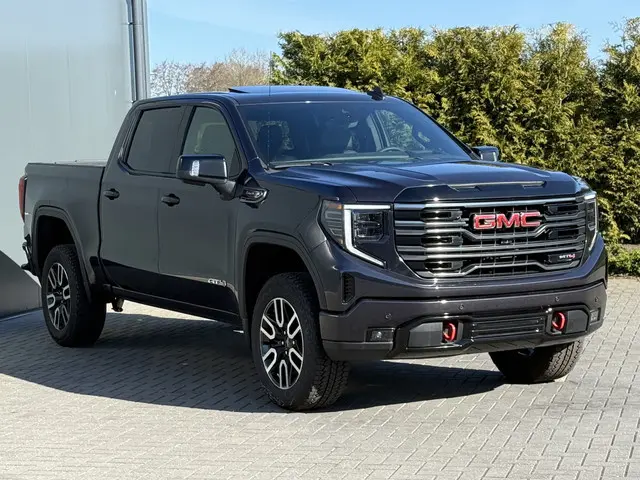 GMC Sierra