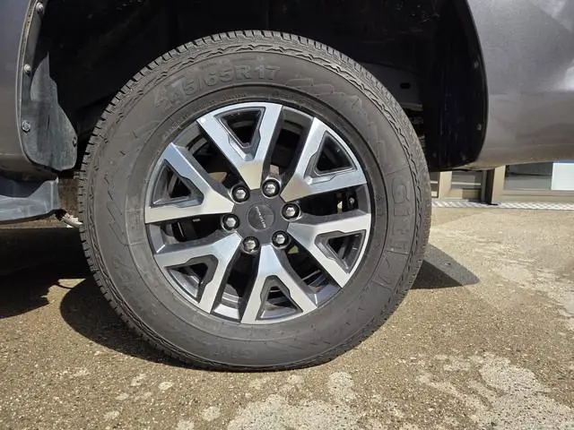 Maxus T90 EV