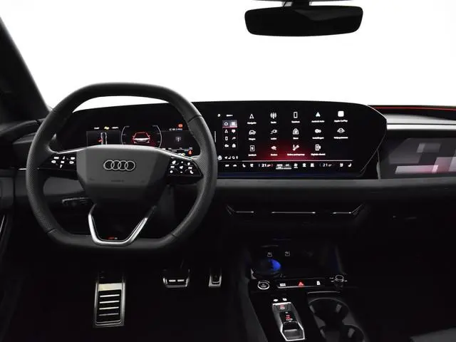 Audi A6 S edition e-tron 367 PK 100 Kwh · Panorama dak · Luchtvering · 21"LM Velgen · Remzadels rood...
