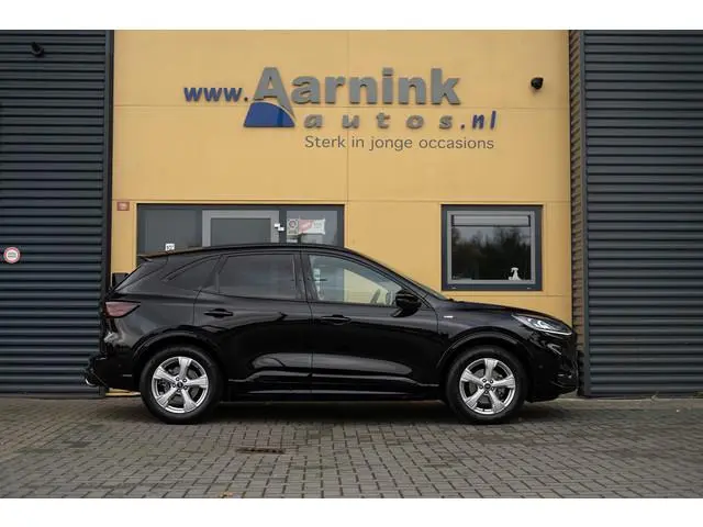 Ford Kuga 1,5 150 pk ST-Line X, driverpack, winterpack, B&O sound, trekhaak, lederen bekleding 
