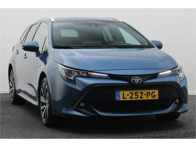 Toyota Corolla Touring Sports