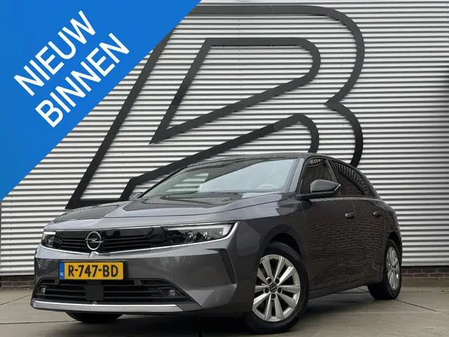 Opel Astra 1.2 Business Edition 2e Eigenaar|Navi|Carplay|D-riem vv in 2026|360 Camera|Clima|Cruise|S...