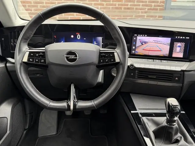 Opel Astra 1.2 Business Edition 2e Eigenaar|Navi|Carplay|D-riem vv in 2026|360 Camera|Clima|Cruise|S...