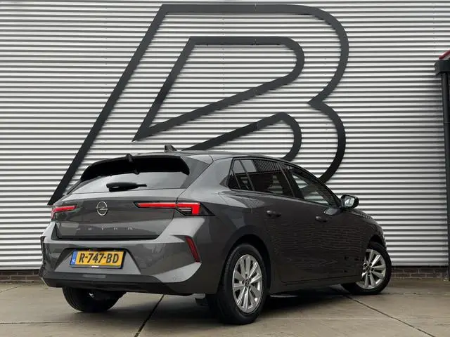 Opel Astra 1.2 Business Edition 2e Eigenaar|Navi|Carplay|D-riem vv in 2026|360 Camera|Clima|Cruise|S...