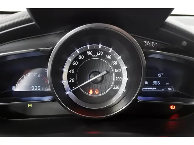 Mazda 2 1.5 115pk 6 bak GT-M