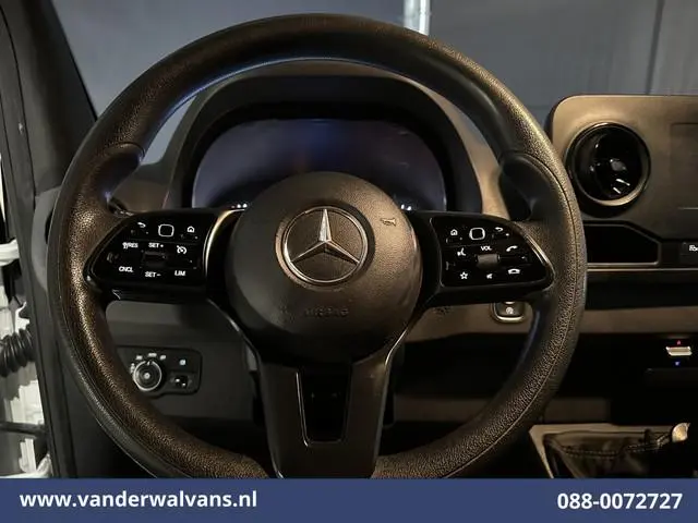 Mercedes-Benz Sprinter 315 CDI 150pk 3500kg Trekhaak L2H2 Euro6 Airco | Camera | Apple Carplay | Cru...