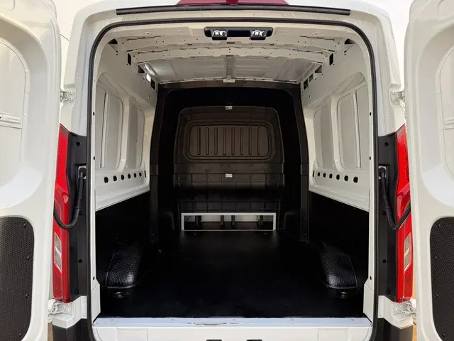 Maxus eDeliver9