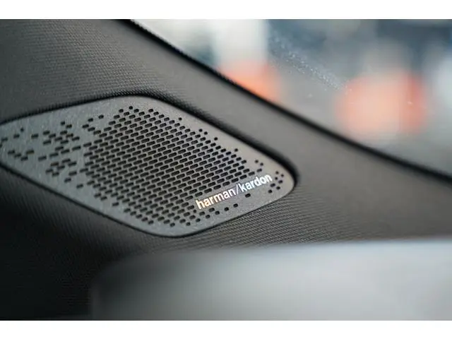 Lynk & Co 08
