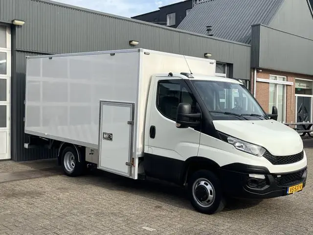 Iveco Daily 50C15 3.0 375 Servicewagen Trekhaak 3500kg Airco Cruise controle Stuurwielbediening Tele...