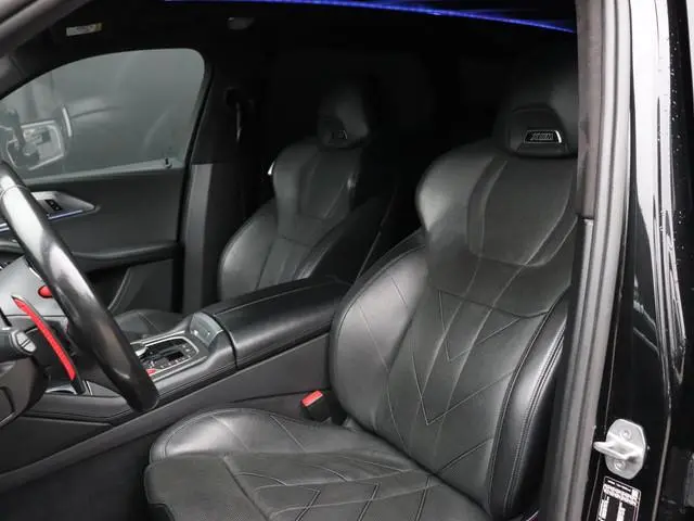 BMW XM