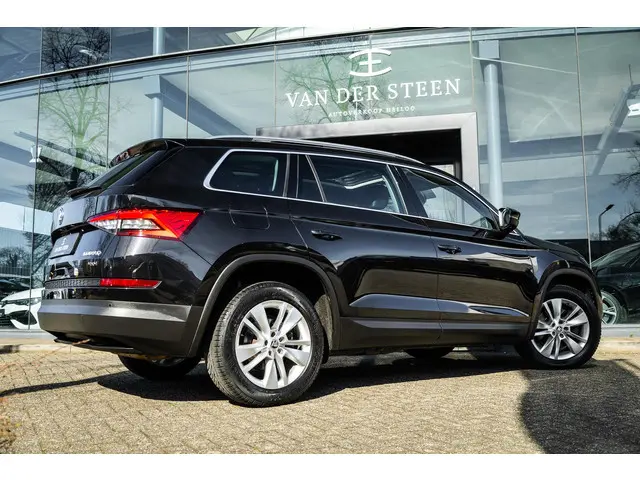 Skoda Kodiaq 2.0 TSI 4x4 Style Business Pano | Memory | 360 camera