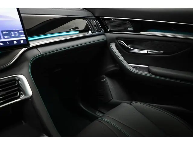 BYD SEAL U