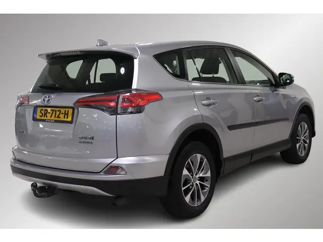 Toyota RAV4 2.5 Hybrid AWD Energy, Trekhaak, Elek Achterklep, Parkeersensoren voor en achter, Camera...