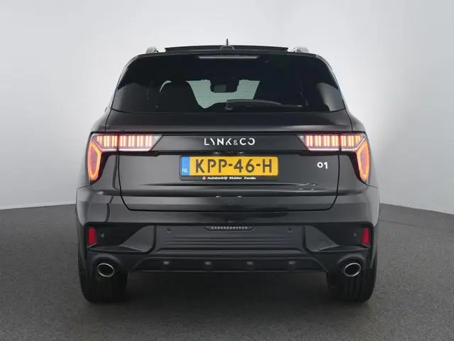 Lynk & Co 01