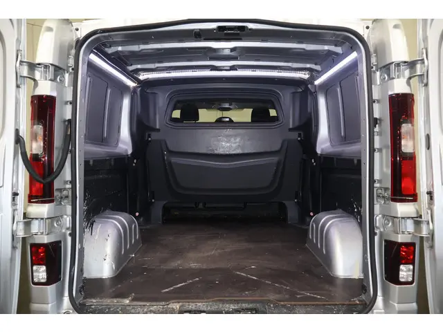 Fiat Talento 1.6 MJ 125pk L2 H1 DC Airco Trekhaak