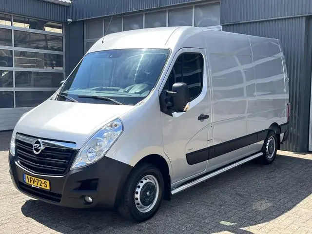 Opel Movano 2.3 CDTI L2H2 170pk Automaat Airco Cruise controle Trekhaak 2500kg trekgewicht Camera Te...