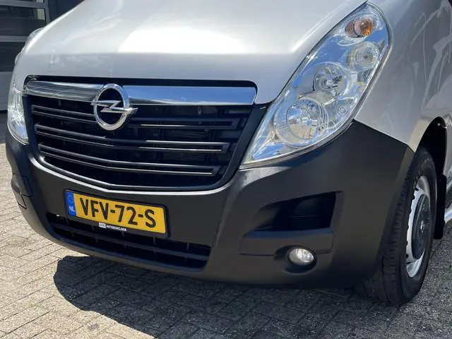 Opel Movano