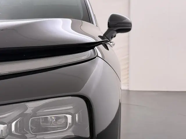 XPENG G9