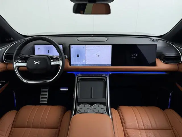 XPENG G9