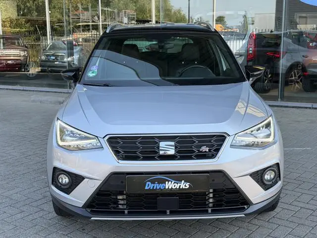 SEAT Arona 1.0 TSI FR | Intense | Adaptive CC | Camera | 18" | Key-less | Autom afst-regeling | Adap...
