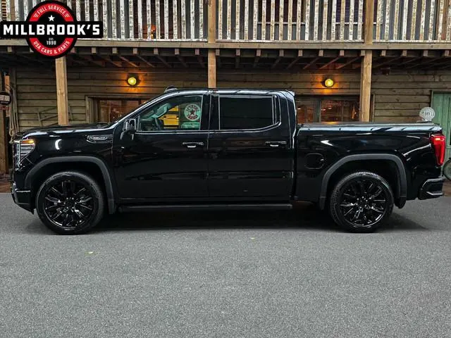 GMC Sierra